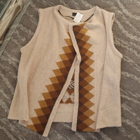 Sleevless drape sweater - Picture 2 of 6